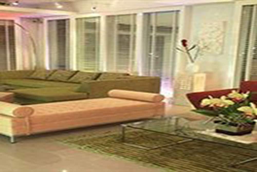 Swana Bangkok Hotel 50/72