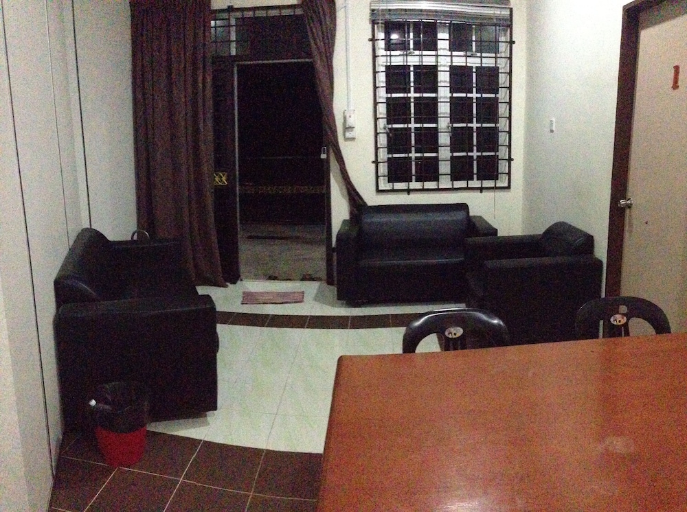 Semarak Beach Inn 31/45