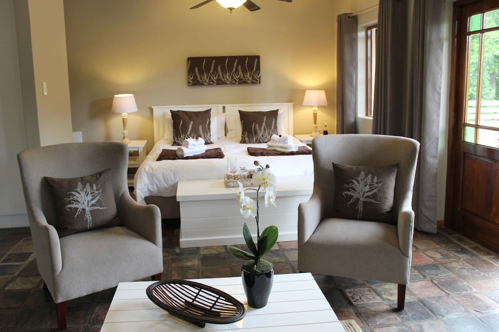 Blackwaters River Lodge 16/30