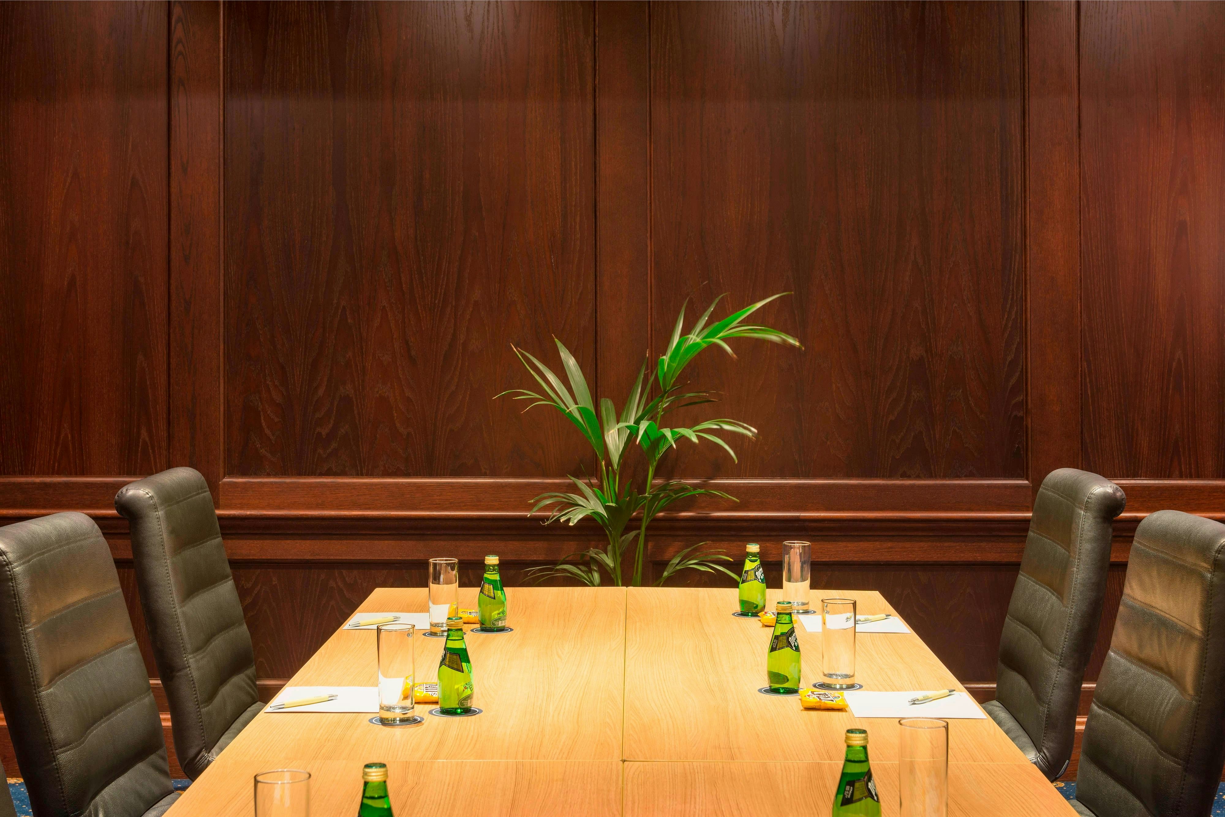 Four Points by Sheraton Bur Dubai 9/57