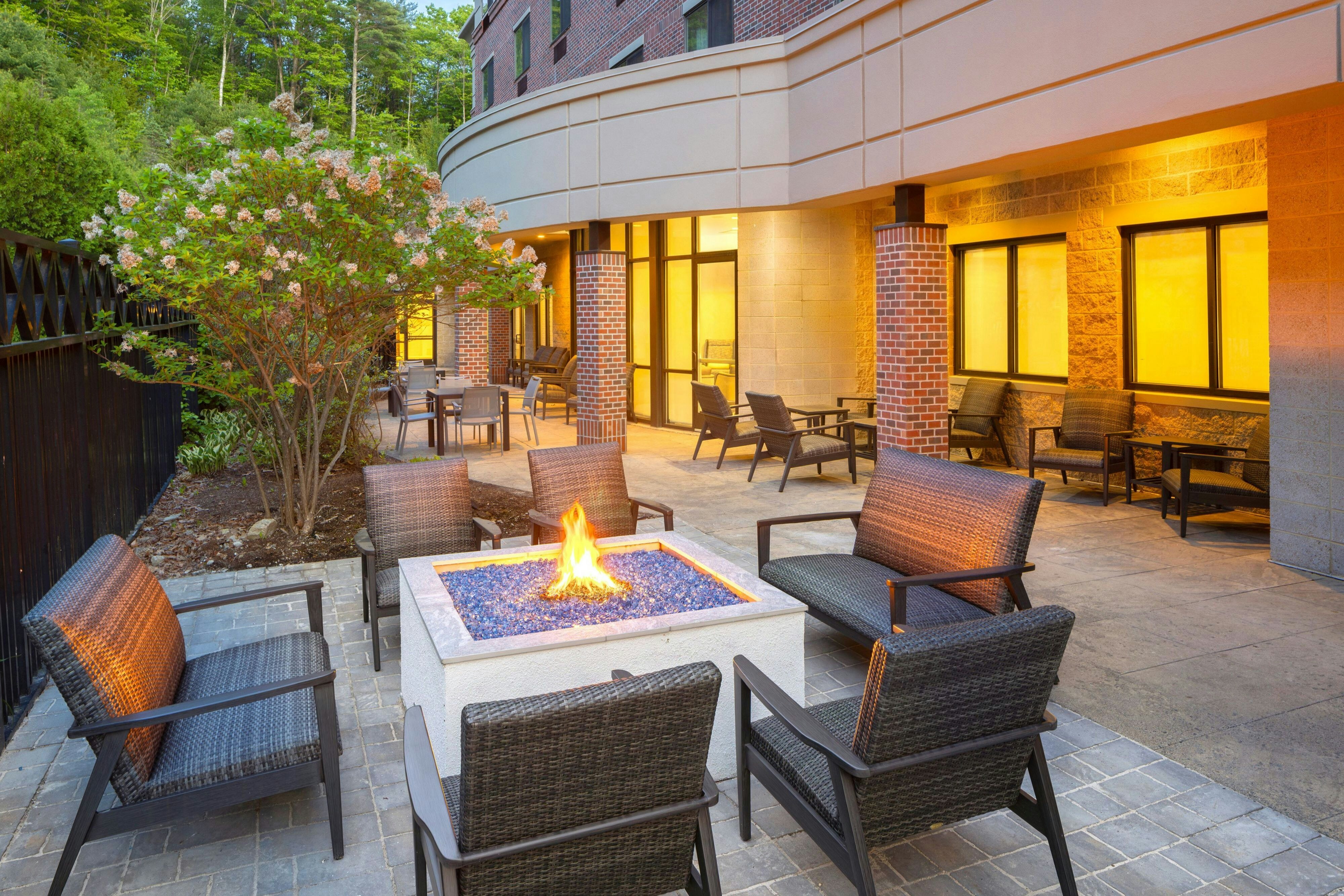 Courtyard By Marriott Hanover Lebanon 38/56