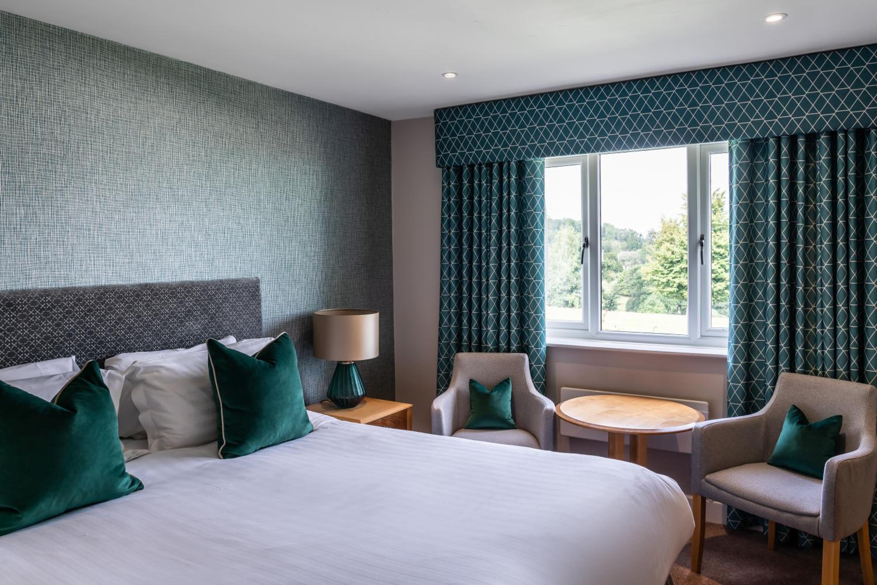 Classic, Double Bed, Lake View, Pool Access