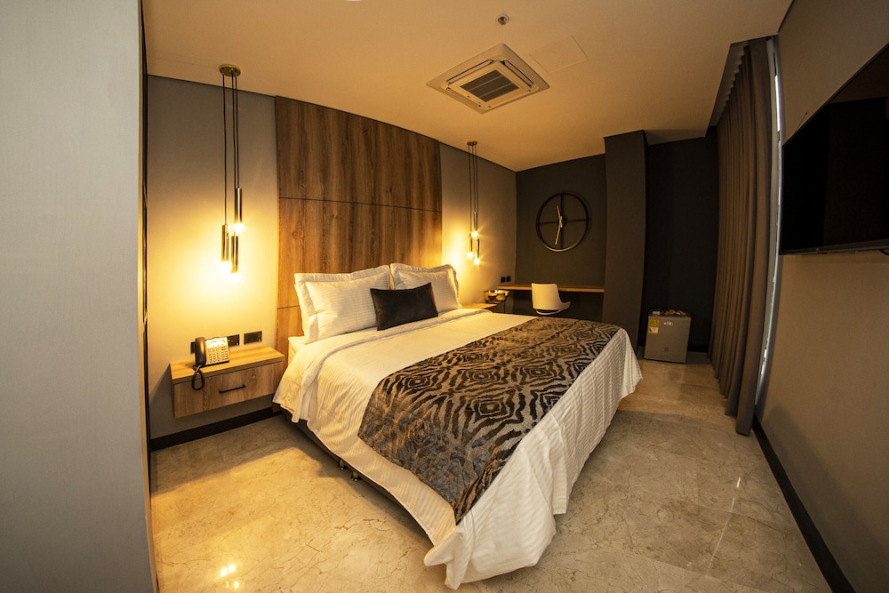 Hotel Cavalta 11/37