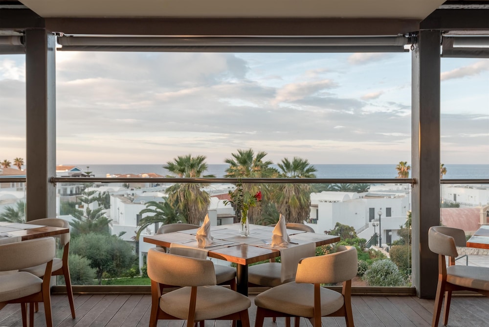 Annabelle Beach Resort 74/87