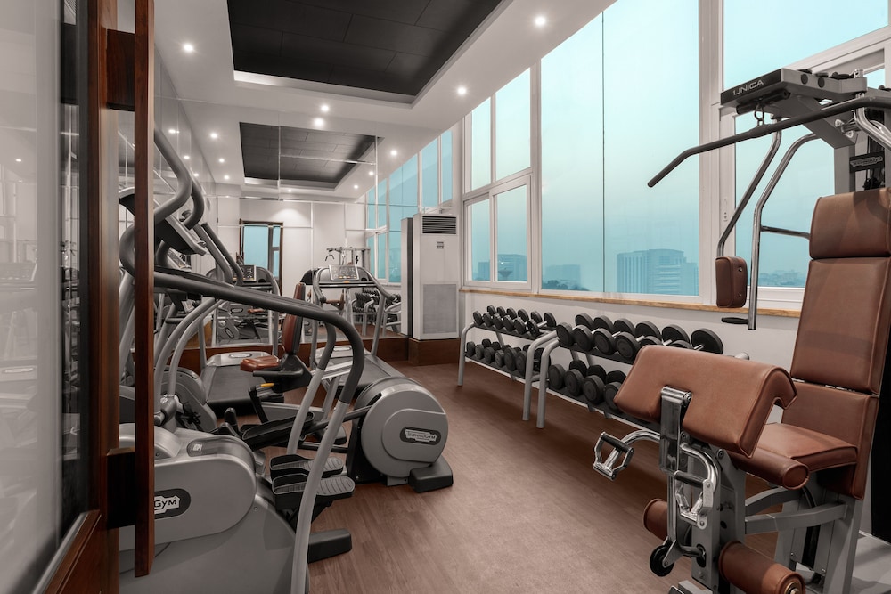 Golden Tulip Gurgaon - Sector 29 25/45