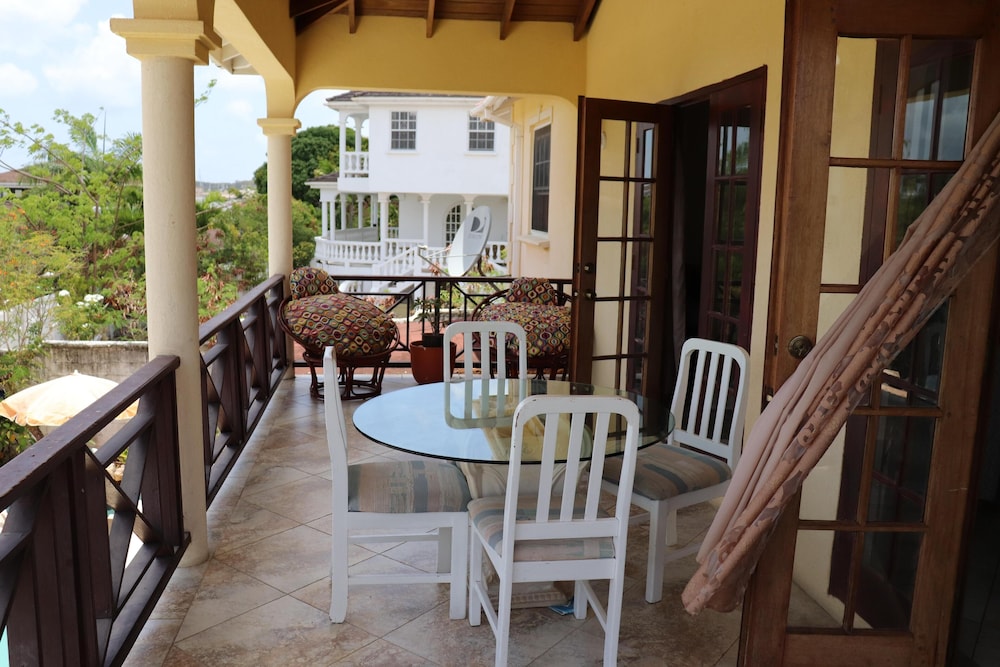 Sungold House Barbados 39/50