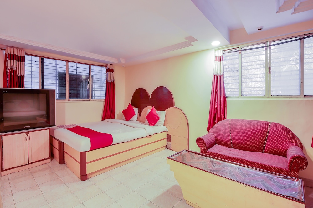 Oyo 12273 Hotel Indraprastha 14/16