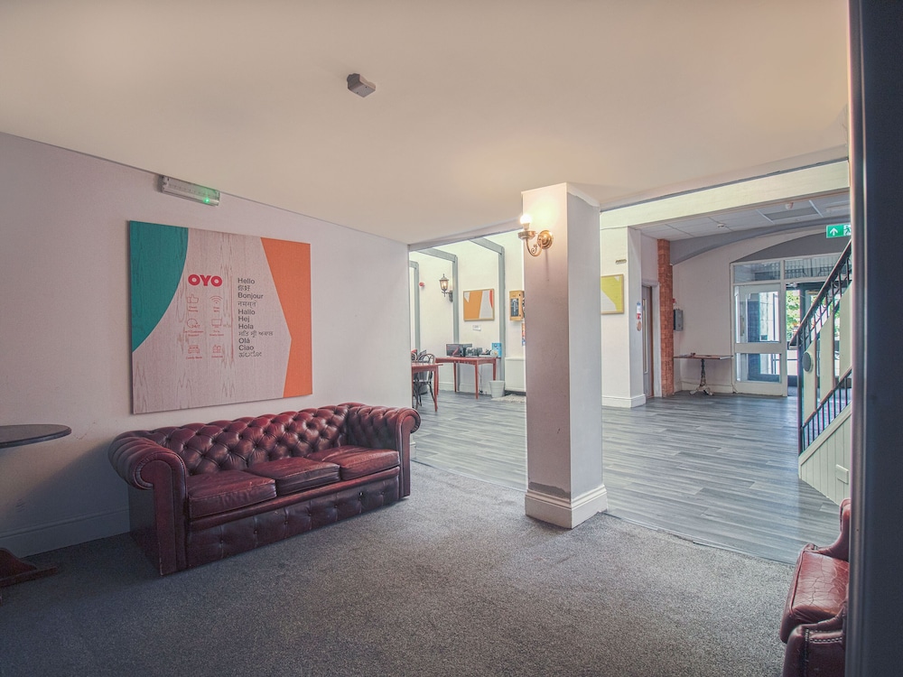OYO Hotel Clamart 26/50