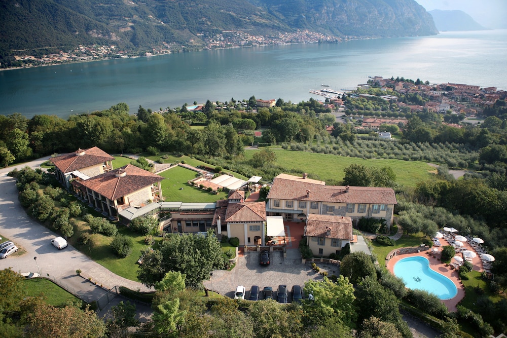 Relais Mirabella 33/45