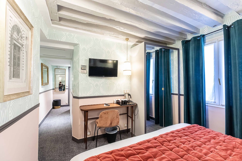 Dauphine Saint Germain Hotel 30/70