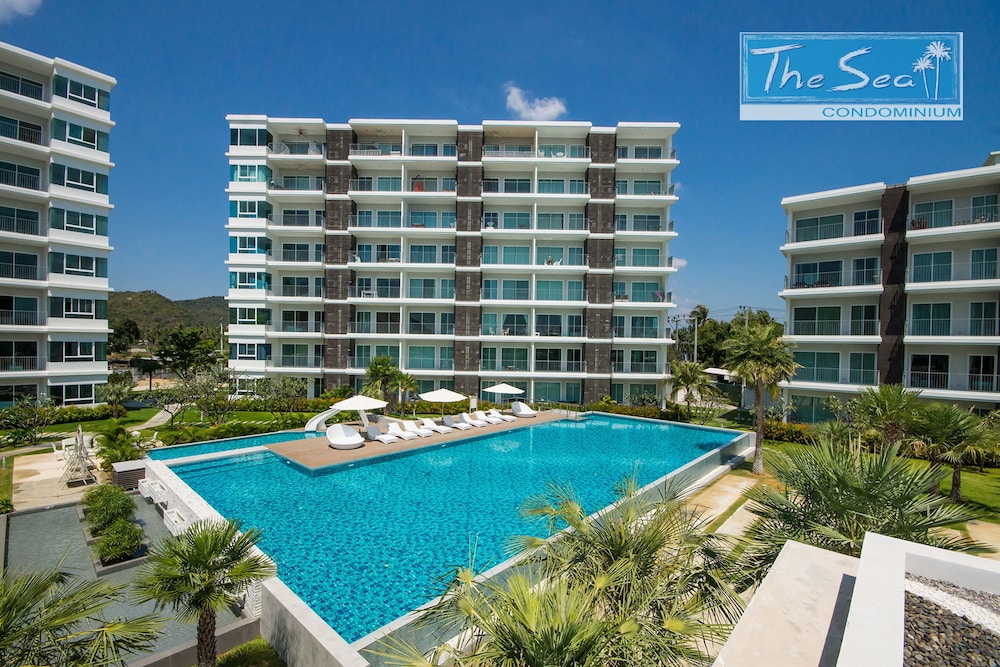 The Sea Condominium 15/67