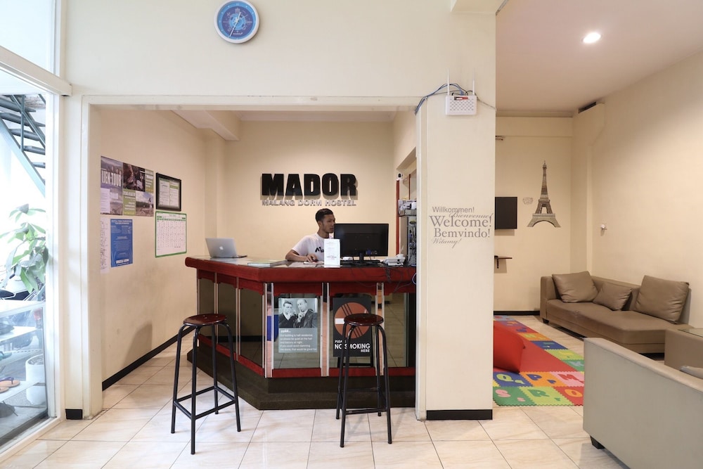 Mador Malang Dorm Hostel 1/32