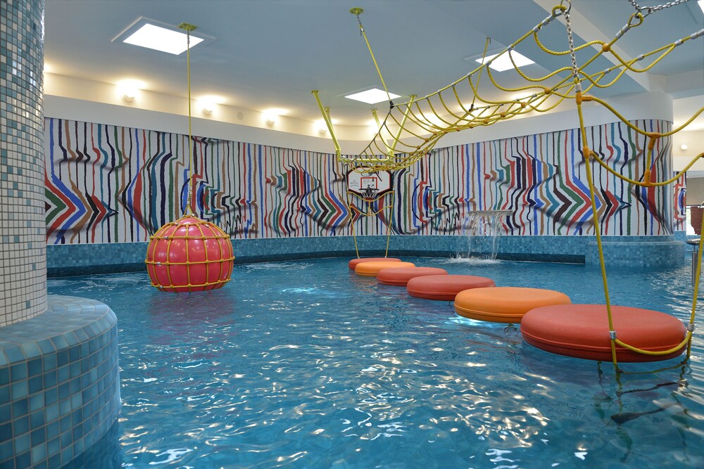 DANUBIUS HEALTH SPA RESORT BUK 5/62