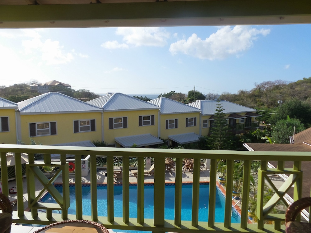 Grooms Beach Villa And Resort 60/62