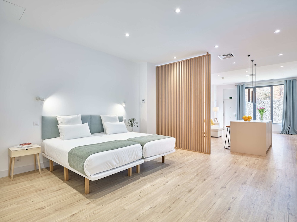 Paseo Suites Hotel 20/47