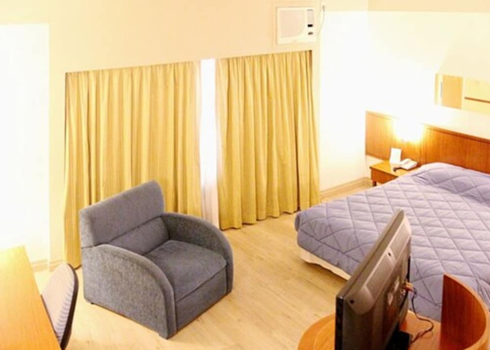 Travel Inn Hotels Ibirapuera 15/35