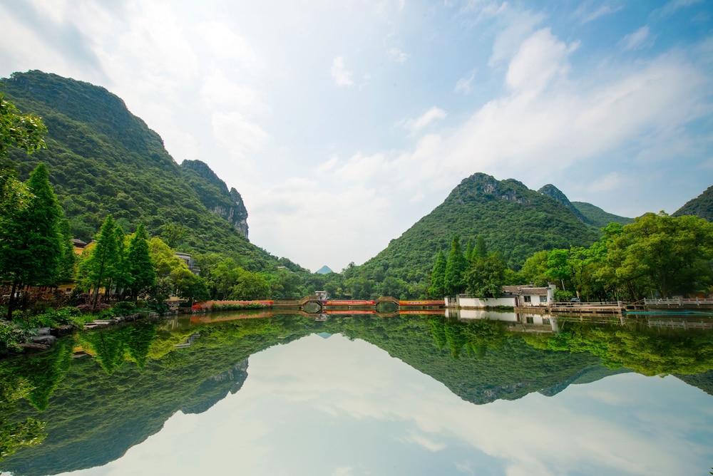 Peach Blossom River Resort 39/50
