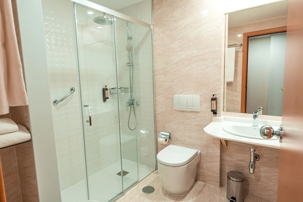 Hotel Monte Rozas 47/50
