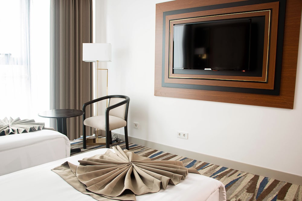 Shelter Inn Hotel & Spa 28/47