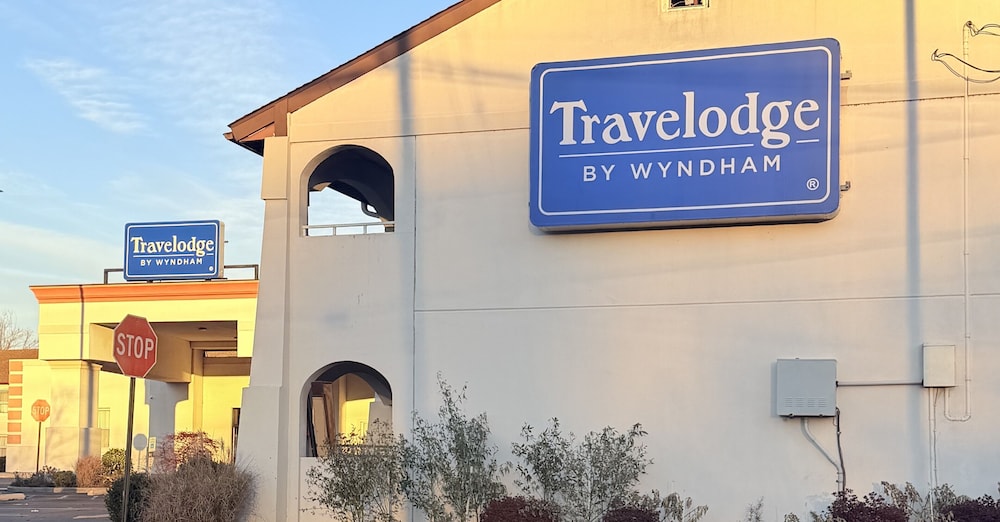 Travelodge by Wyndham Bellmawr 4/21