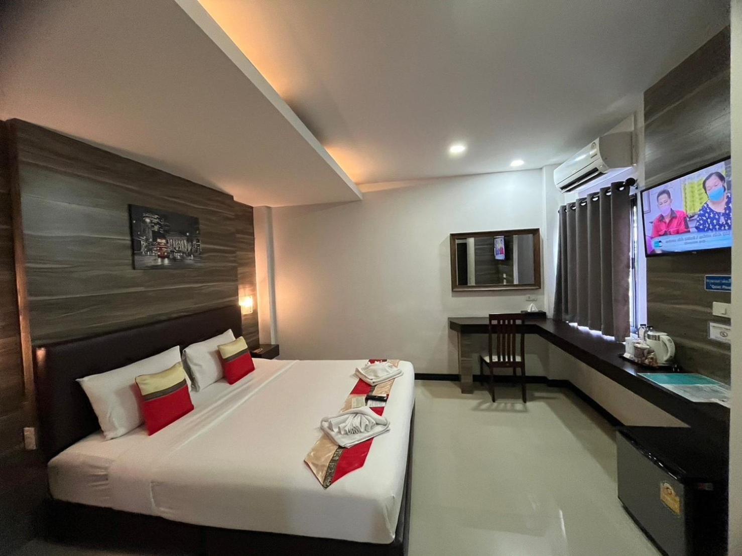 The Room Boutique Hotel 17/50