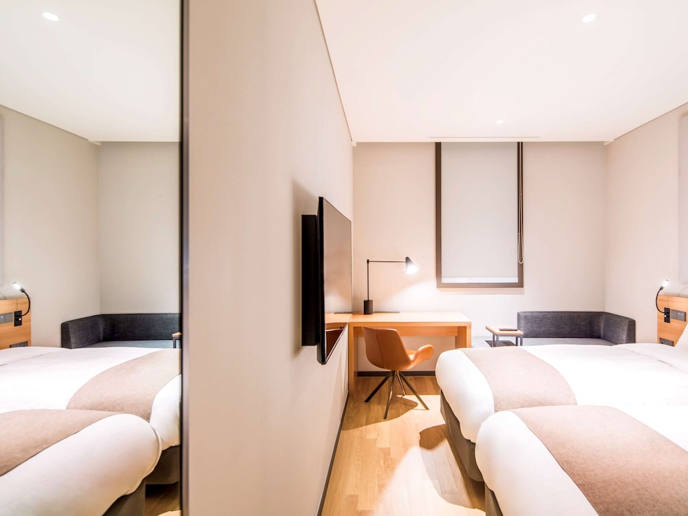 STANDARD, TWIN BEDS