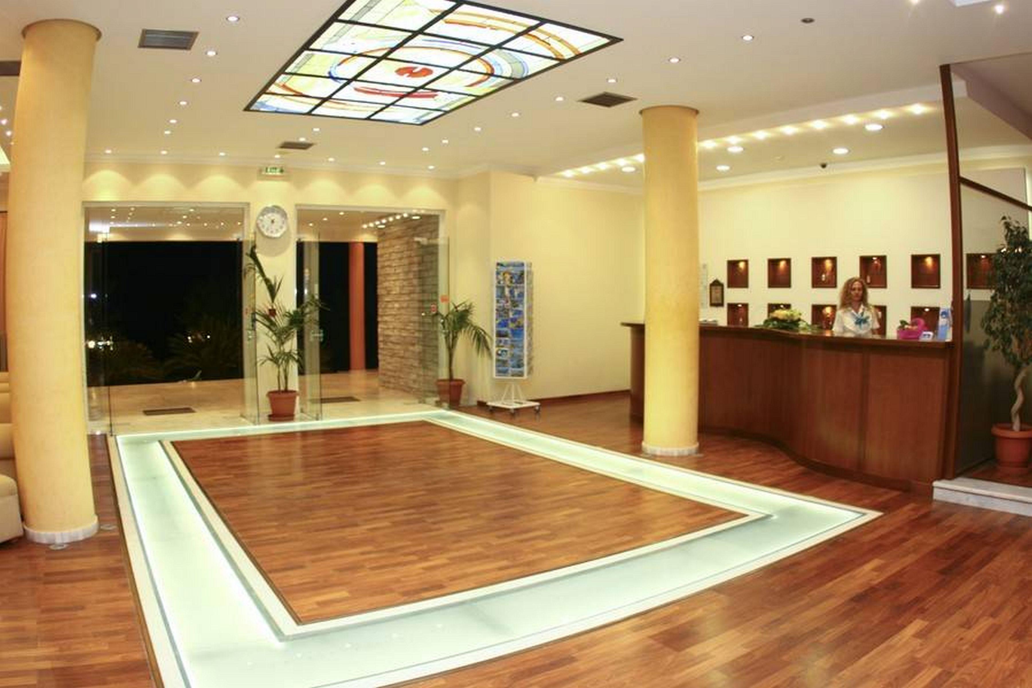 Hotel Zante Village 4/11