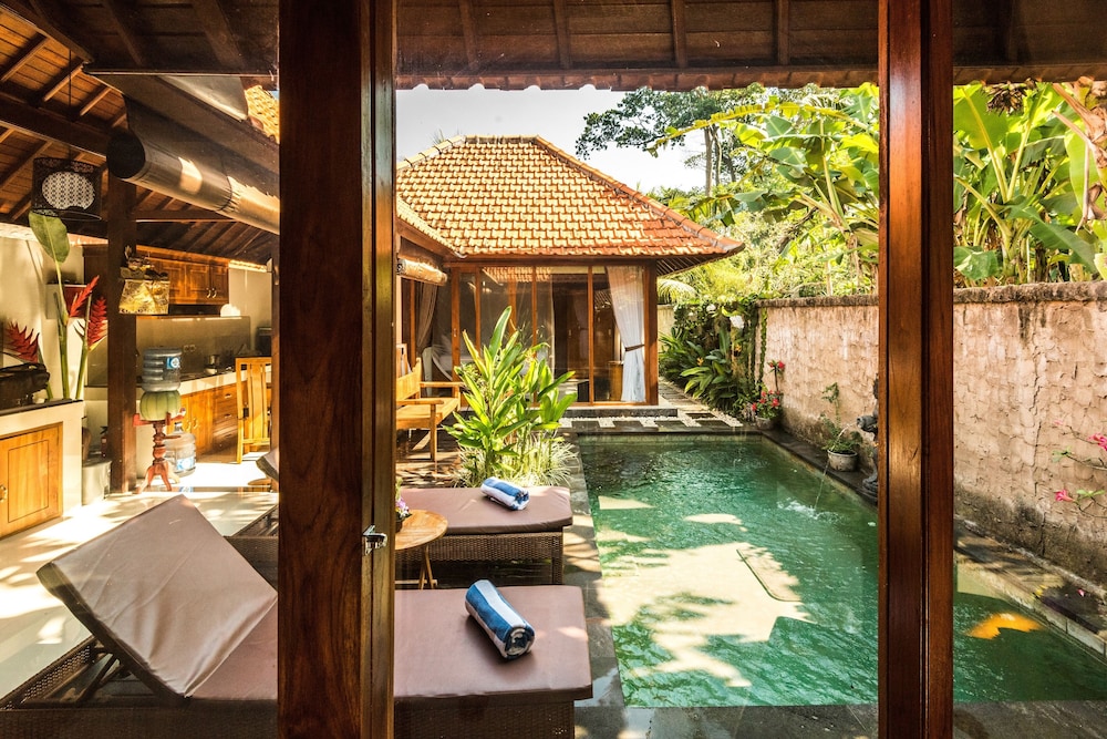 Naja Private Villa 7/17