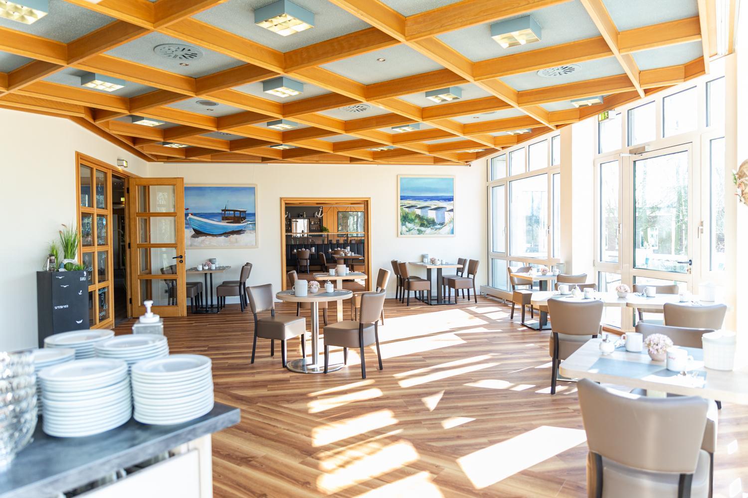 TIDE Hotel 28/50