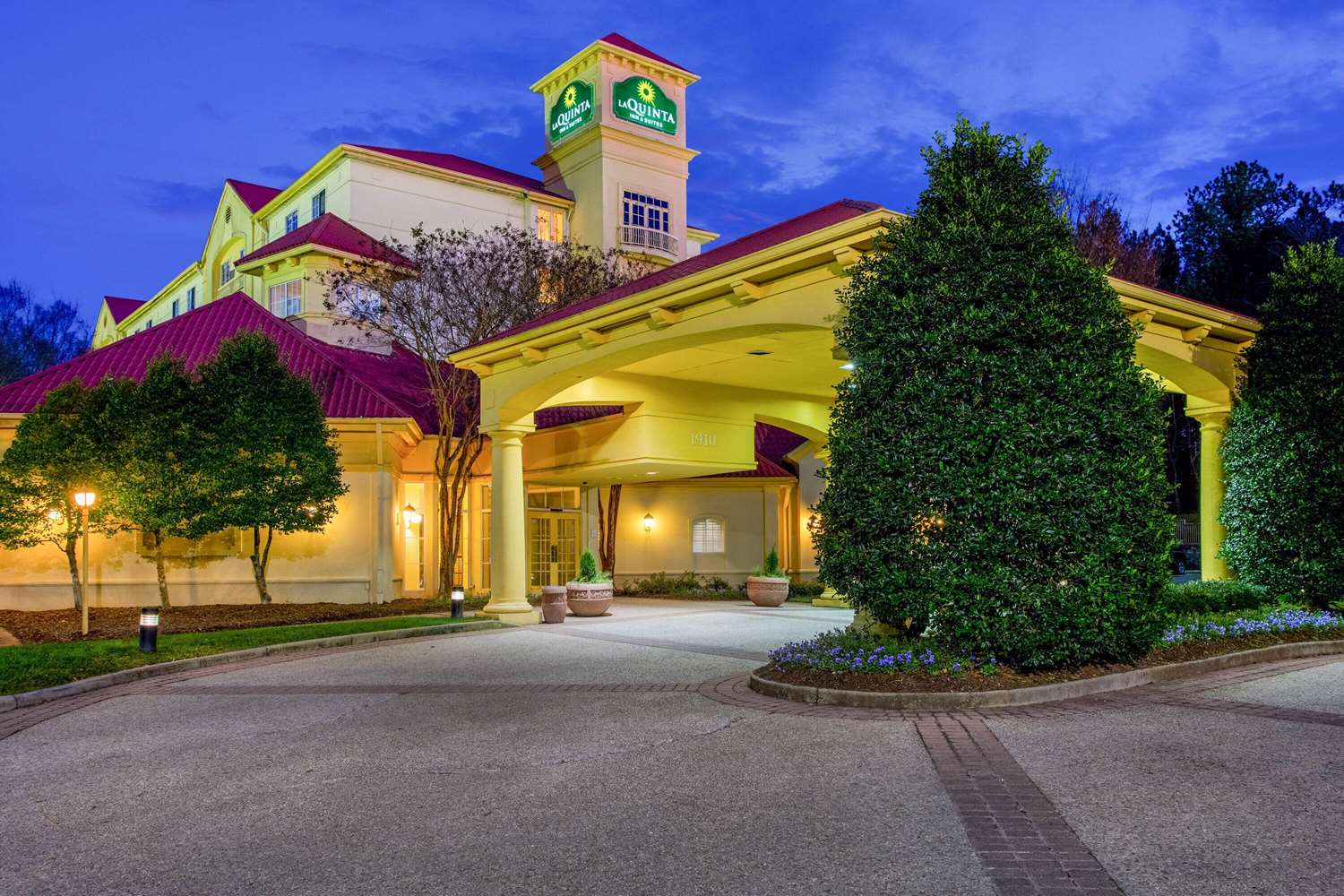 La Quinta Inn & Suites by Wyndham Raleigh/Durham Southpoint 4/38
