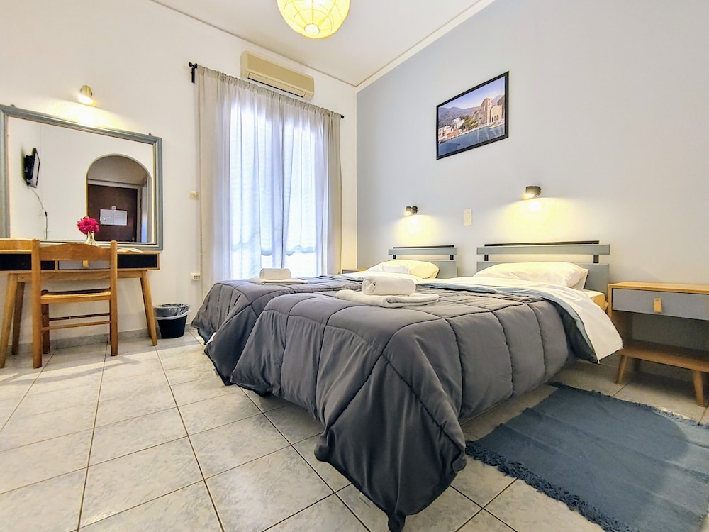 Aegina Hotel 31/73