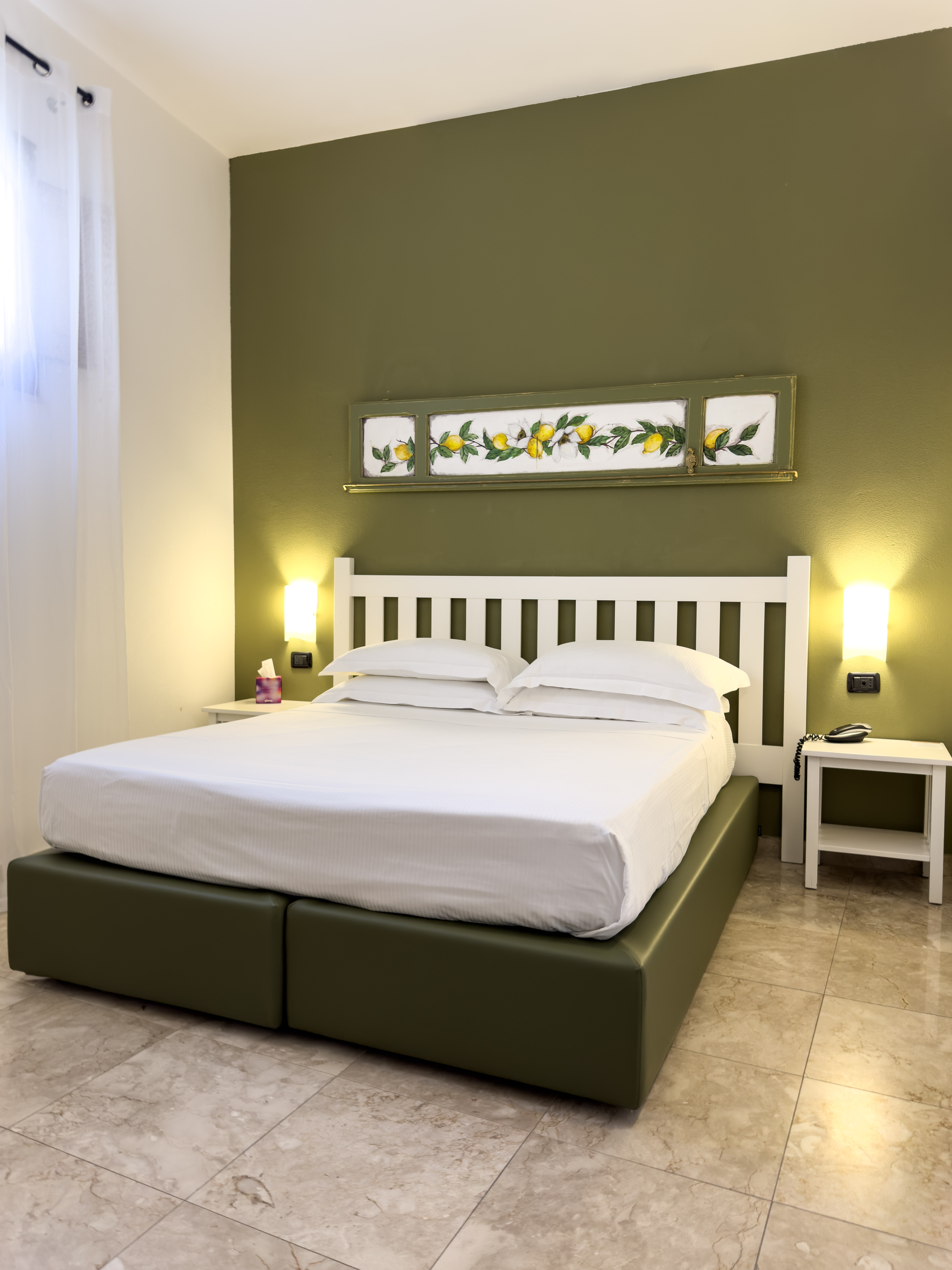 1 BEDROOM, APARTMENT