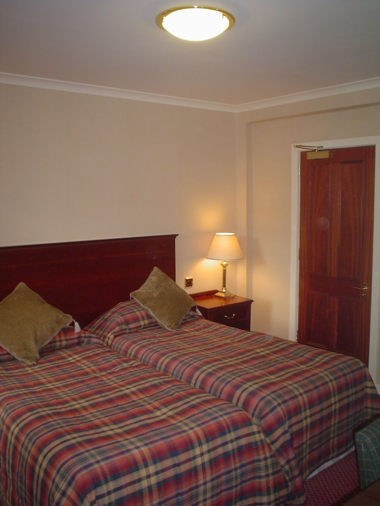 Alexandra Hotel 5/68