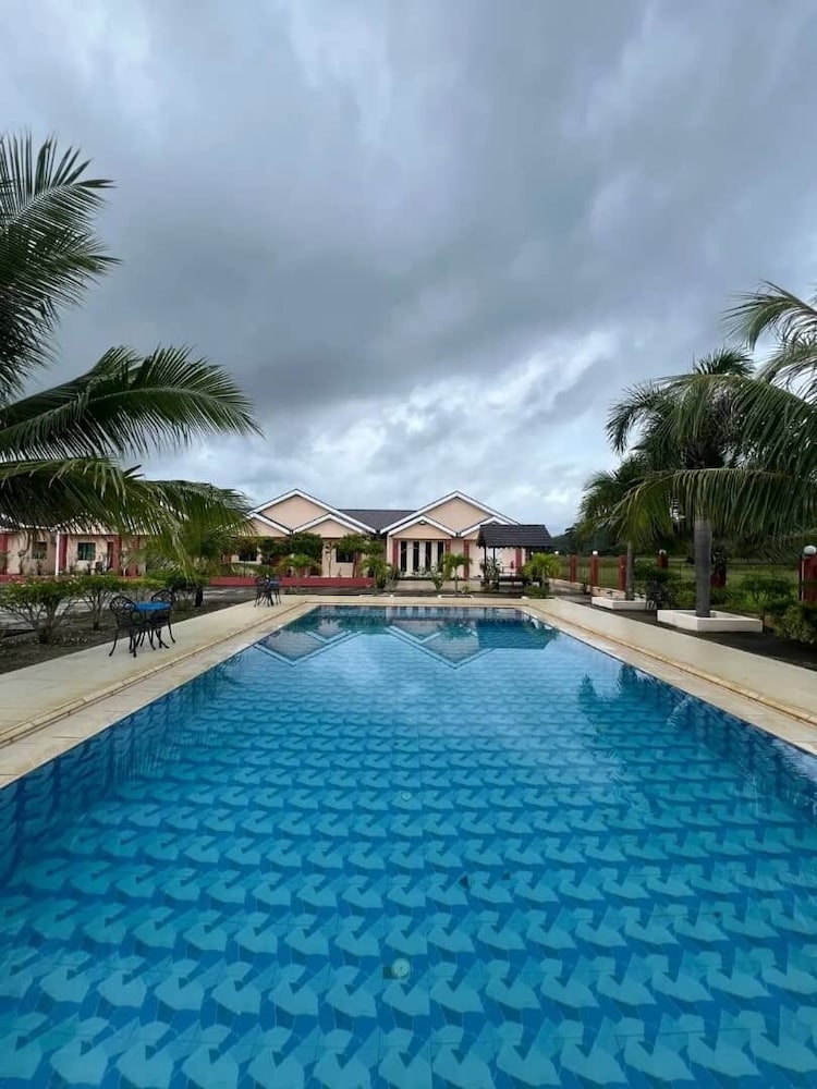 OYO 795 Nahdhoh Langkawi Resort 56/63