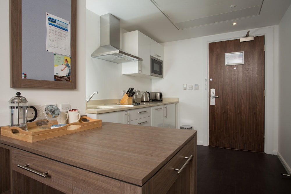 Staybridge Suites Birmingham by IHG 48/75