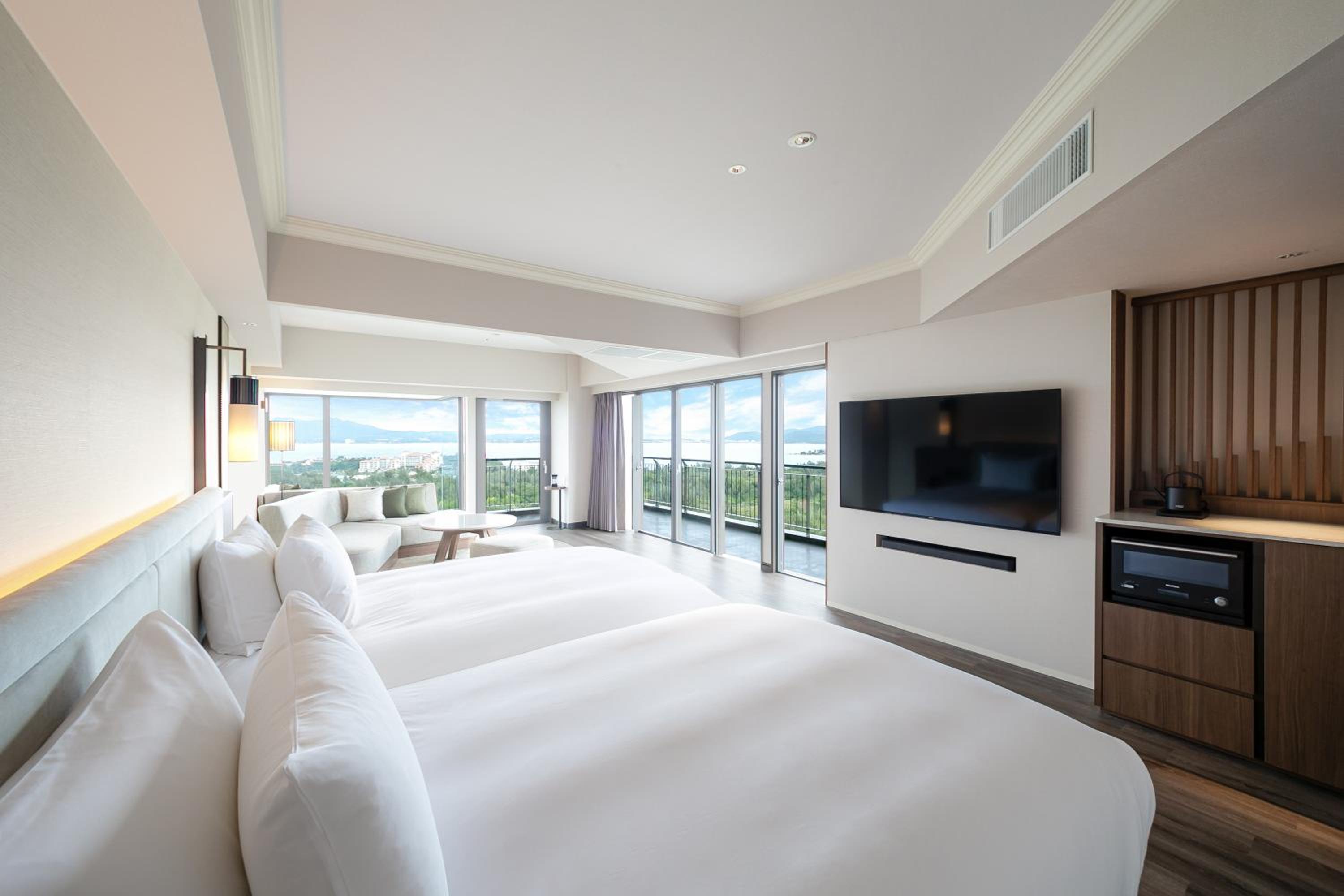 Club, 2 Double Beds, Club Lounge Access, Corner