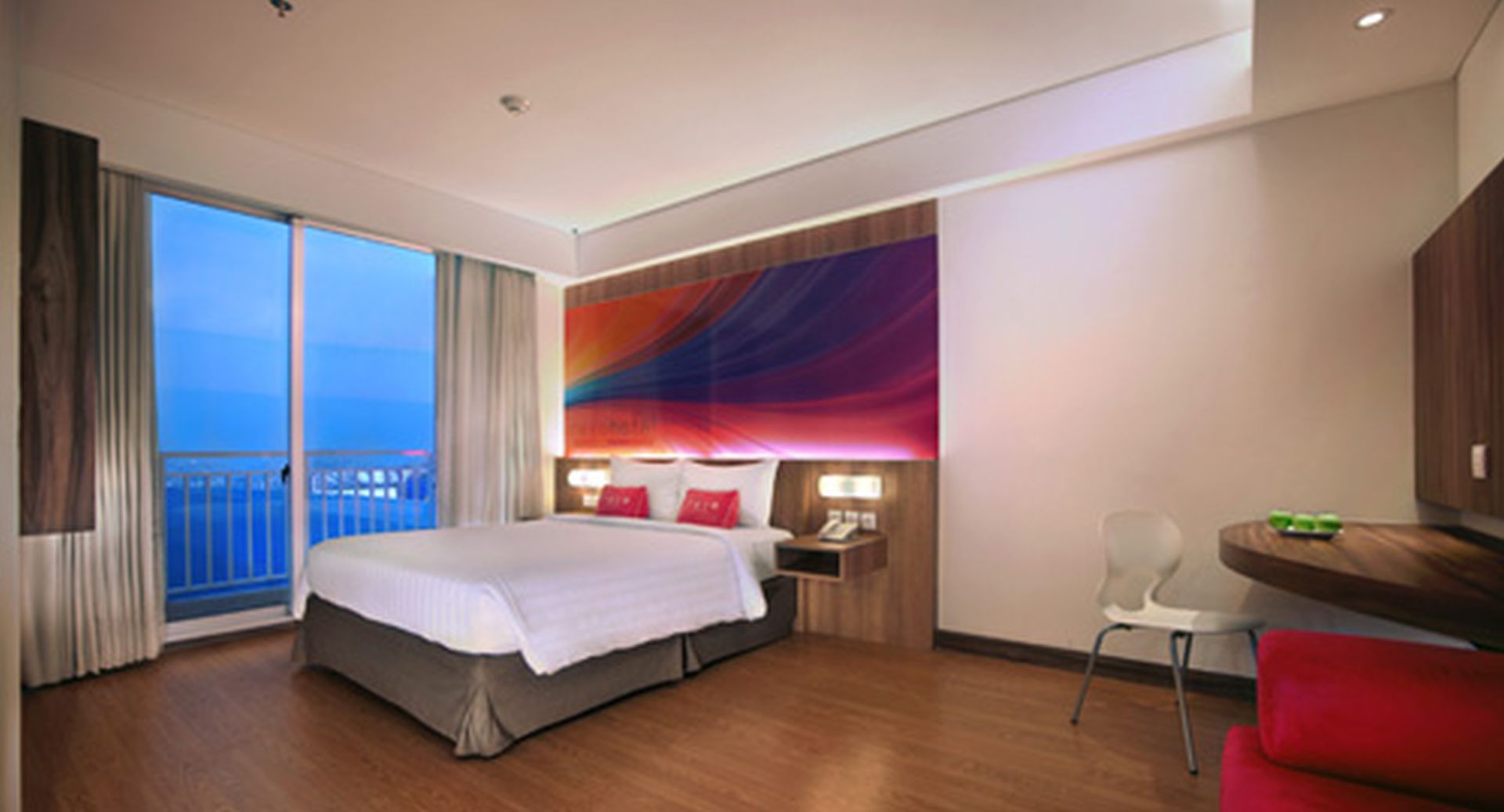 Deluxe, Double or Twin Bed