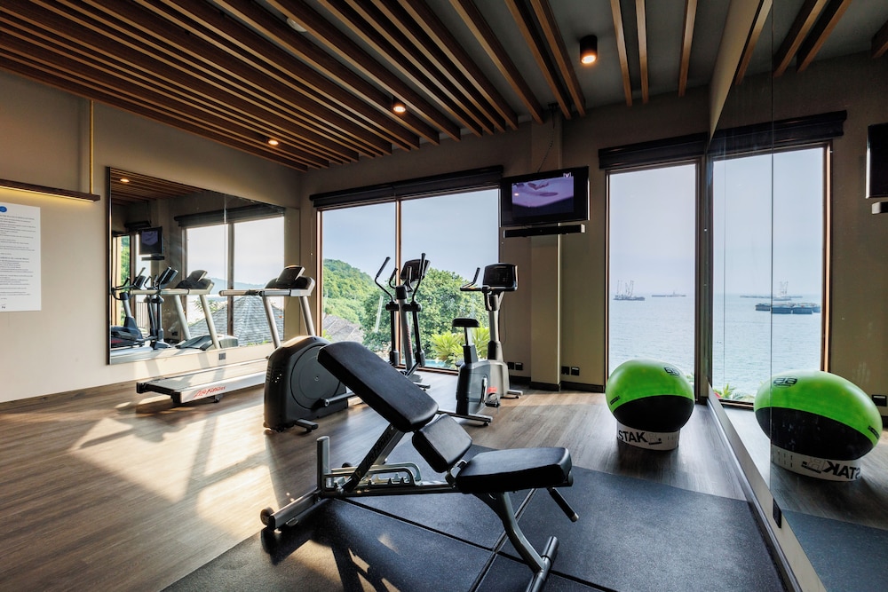 NOVOTEL KOH SI CHANG 29/41