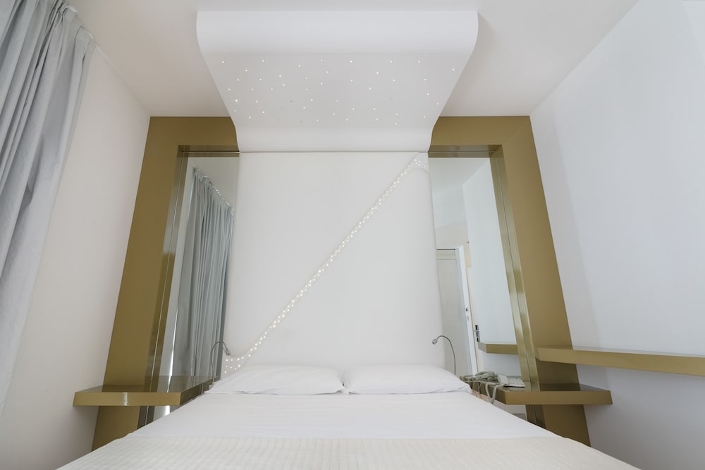غرفة ديلوكس بسرير كينج، Hotel Excelsior Vasto 7/10