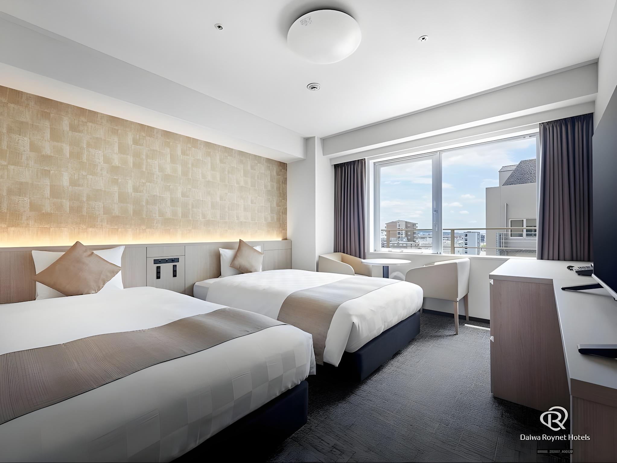 Hollywood, Standard, 2 Double Beds