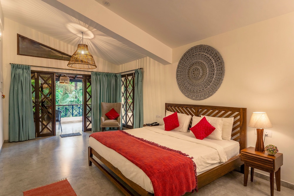 SUPERIOR, KING BED