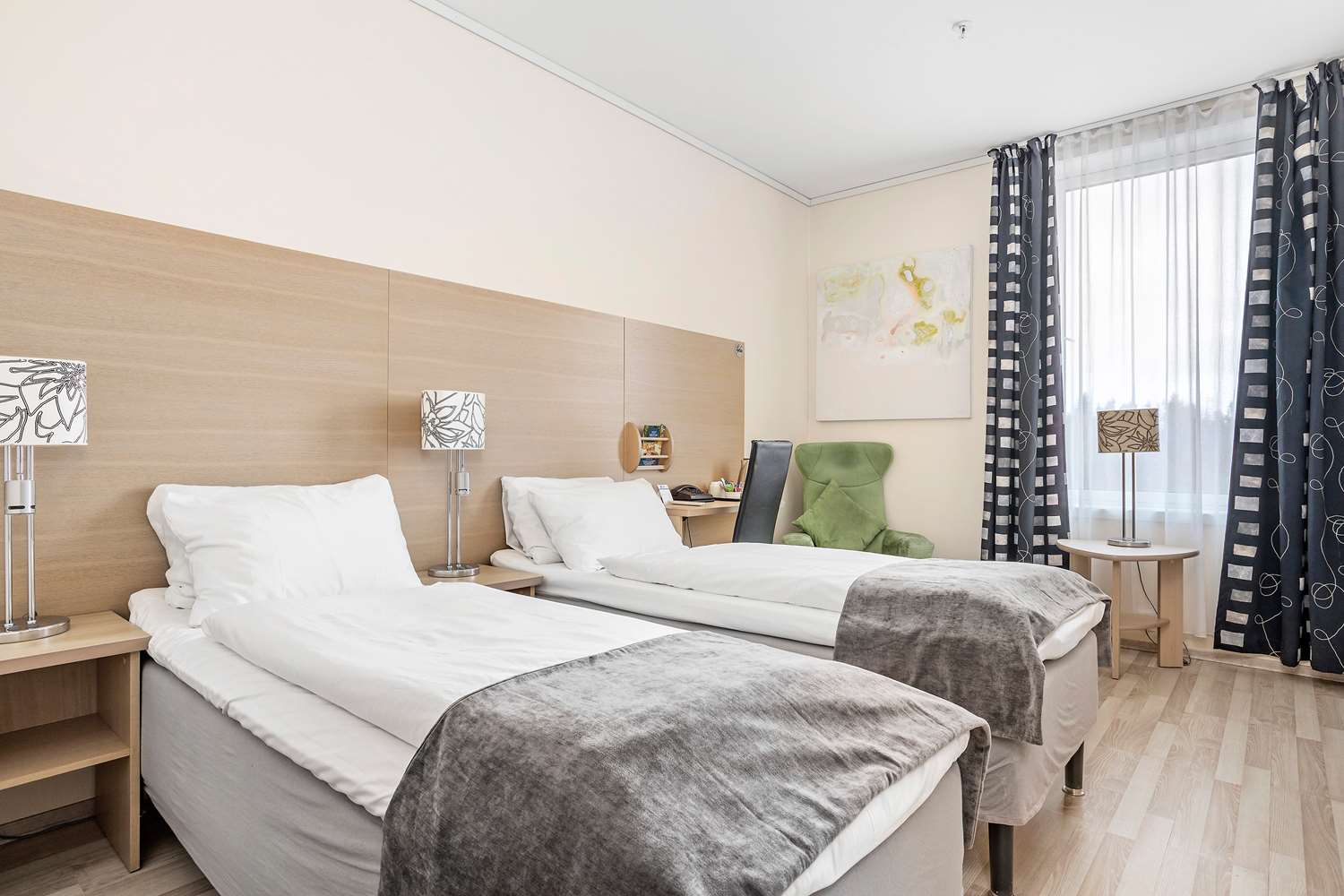 Room, Twin Beds