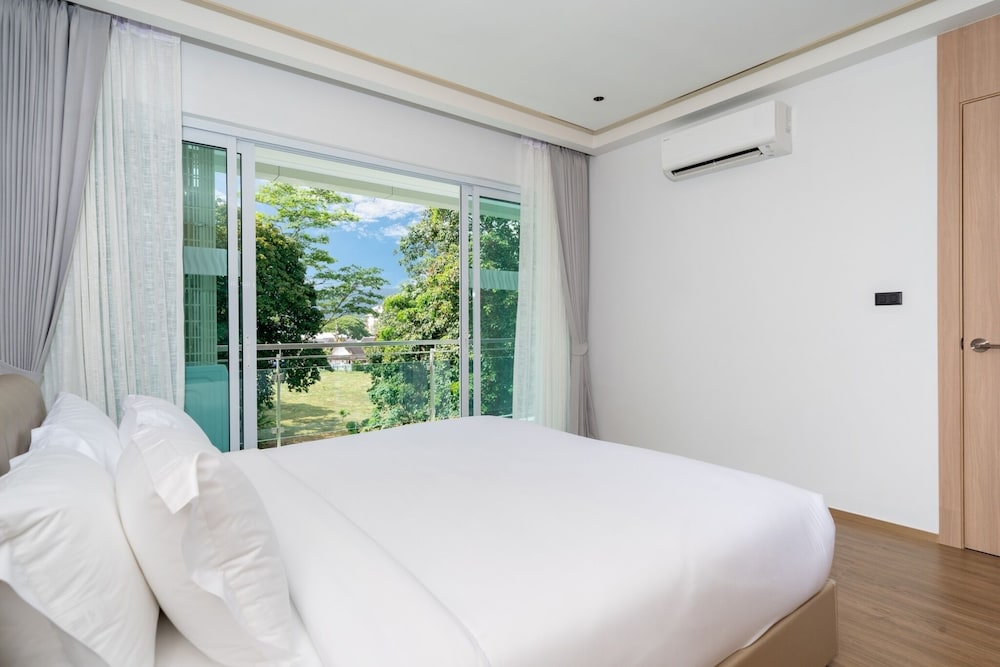 Chalong Marina Bay View Phuket 16/45