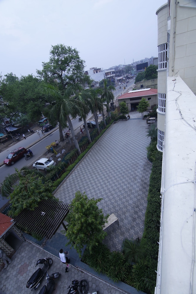 HOTEL SHEETAL REGENCY 34/41