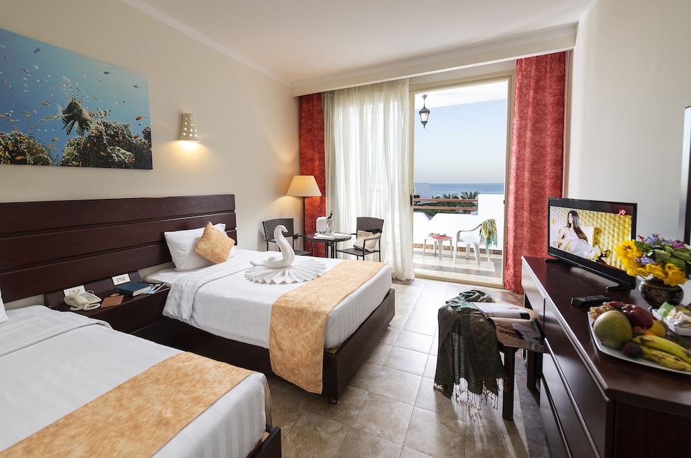 STANDARD COMFORT SEA VIEW ROOM