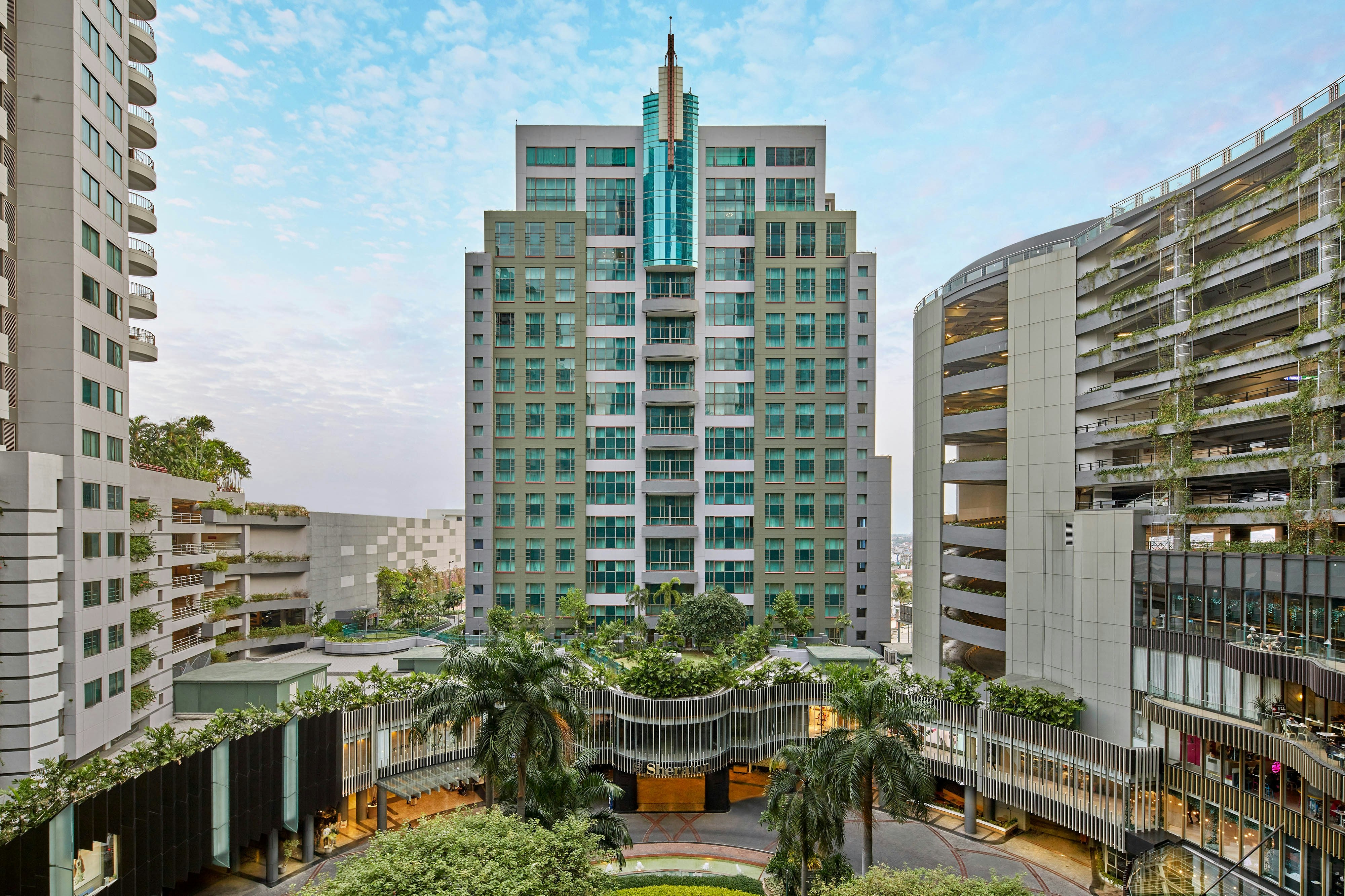 Sheraton Surabaya 2/39