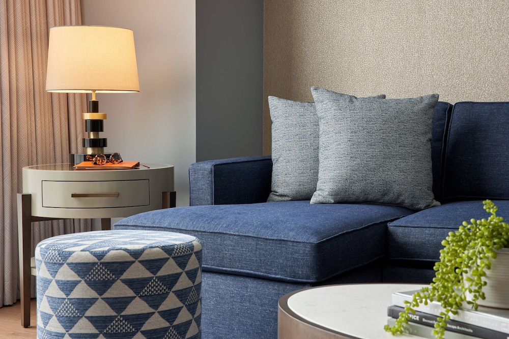 The Opus Westchester, Autograph Collection 23/37
