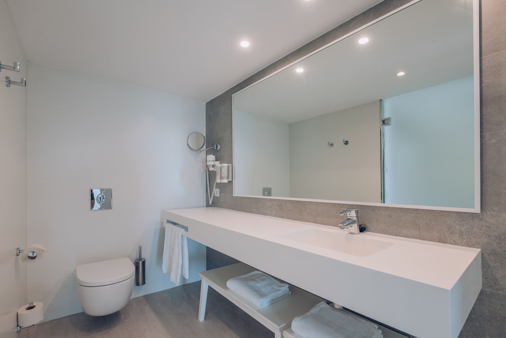 Iberostar Waves Cala Millor - Adults Only 83/86