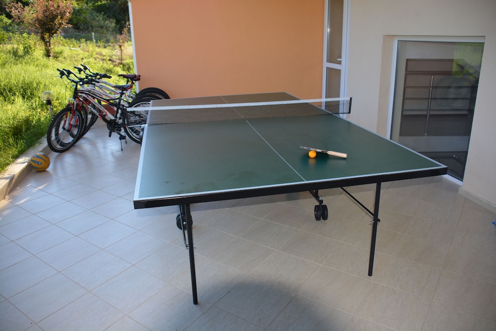 Villa Orange 12/50