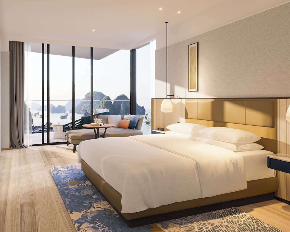 Hyatt Place Ha Long Bay, Bai Chay 11/50